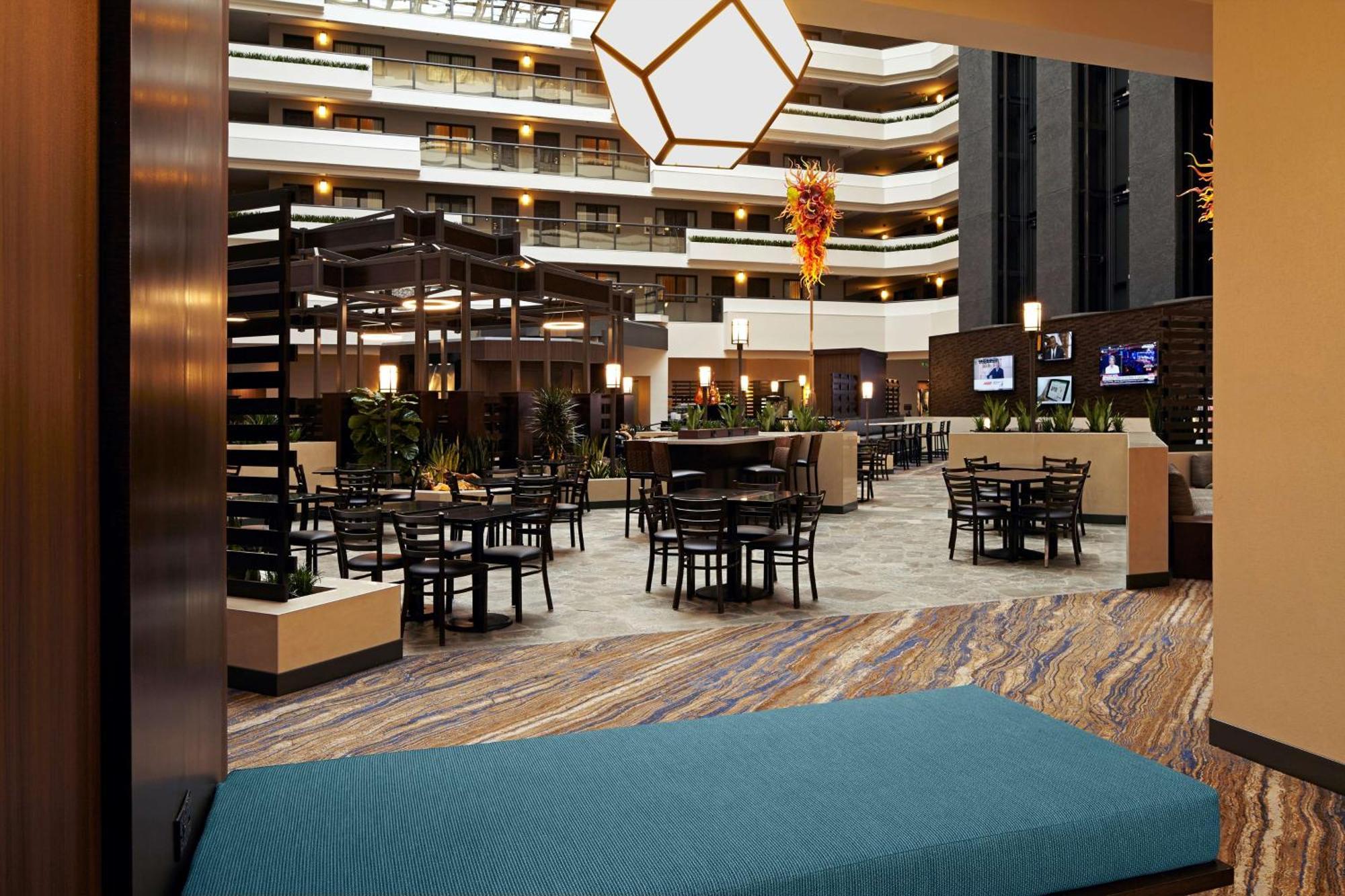 Embassy Suites Los Angeles - International Airport/North Exterior photo