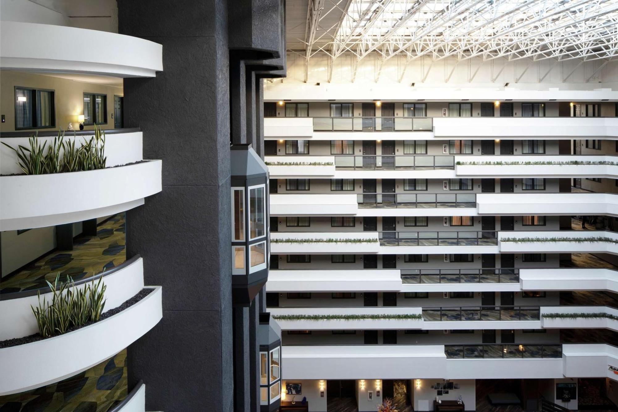 Embassy Suites Los Angeles - International Airport/North Exterior photo